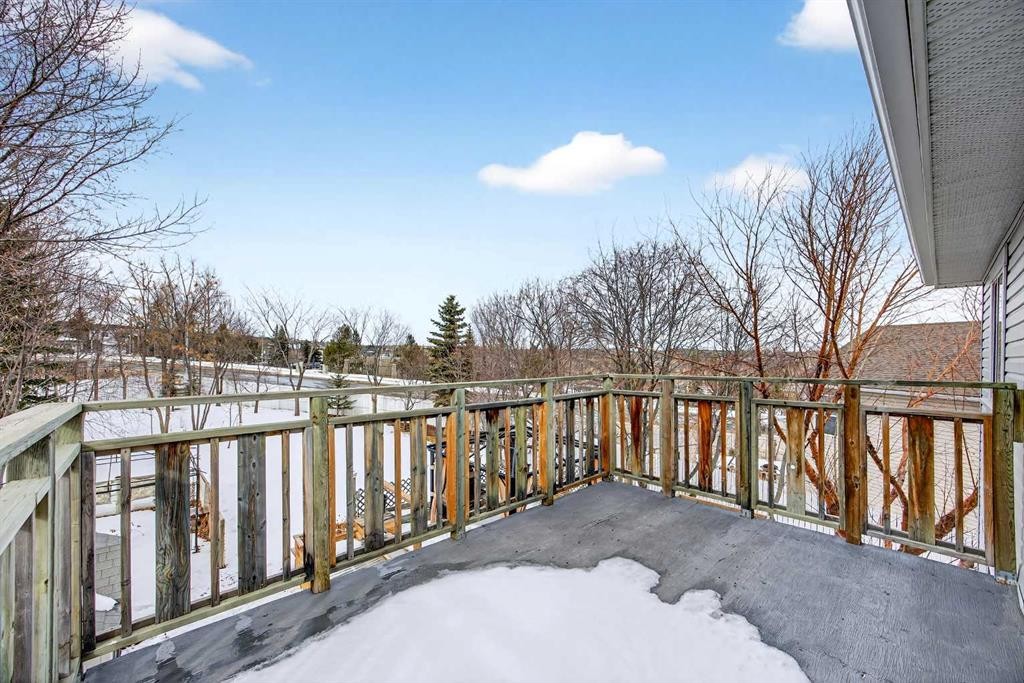 378 Panamount Drive Nw, Calgary, AB - Outdoor