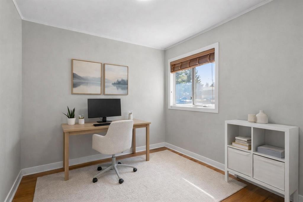 6112 Buckthorn Road Nw, Calgary, AB - Indoor Photo Showing Office