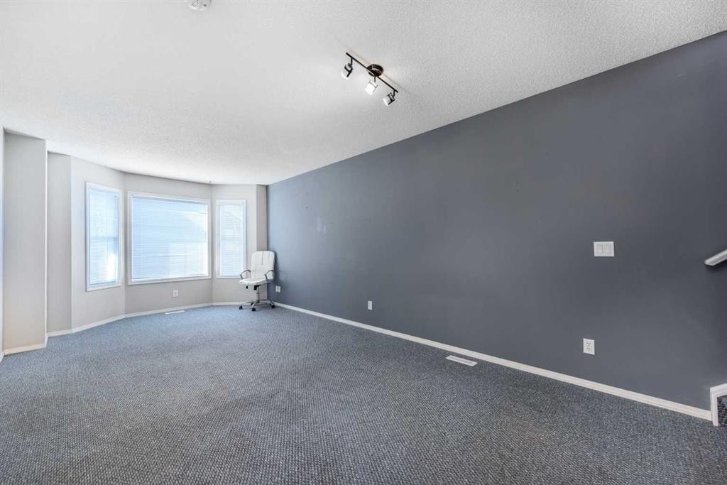 171 Saddlemead Green Ne, Calgary, AB - Indoor Photo Showing Other Room