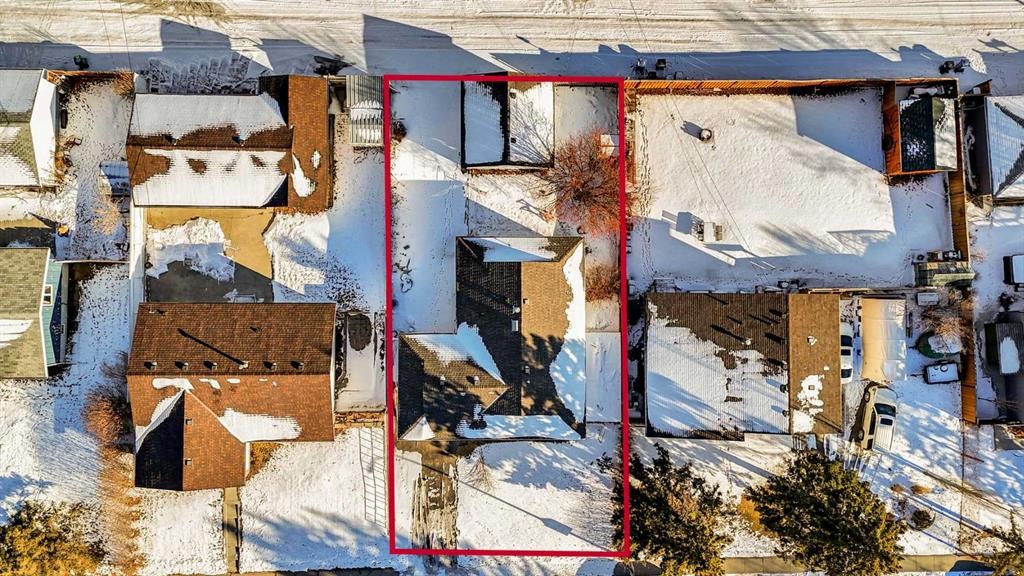 908 Stonehaven Road Sw, Calgary, AB - Outdoor