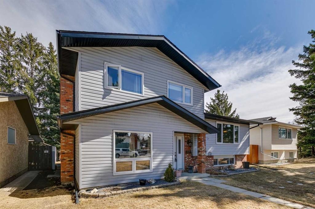 443 Brookmere Crescent Sw, Calgary, AB - Outdoor