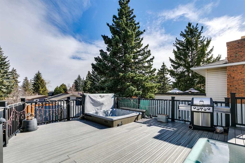 443 Brookmere Crescent Sw, Calgary, AB - Outdoor With Deck Patio Veranda With Exterior
