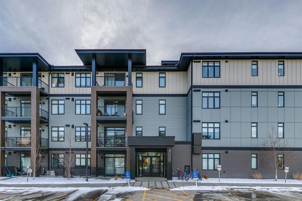 4404-200 Seton Circle Se, Calgary, AB - Outdoor With Balcony With Facade