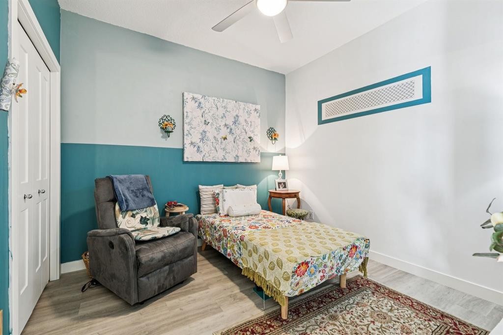 4404-200 Seton Circle Se, Calgary, AB - Indoor Photo Showing Bedroom