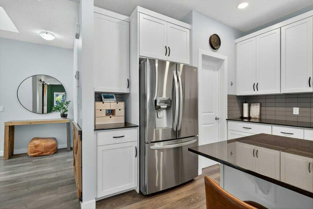1091 Brightoncrest Green Se, Calgary, AB - Indoor Photo Showing Kitchen