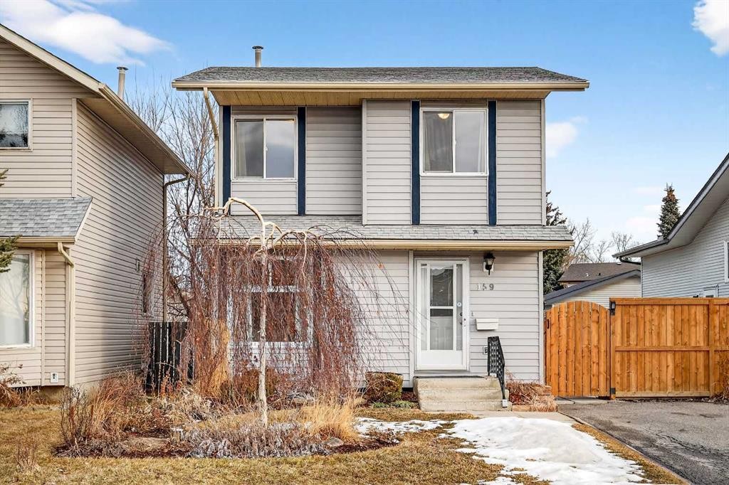159 Shawglen Road Sw, Calgary, AB - Outdoor