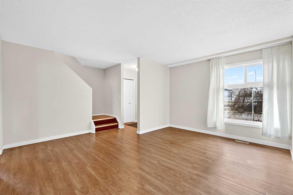 159 Shawglen Road Sw, Calgary, AB - Indoor Photo Showing Other Room