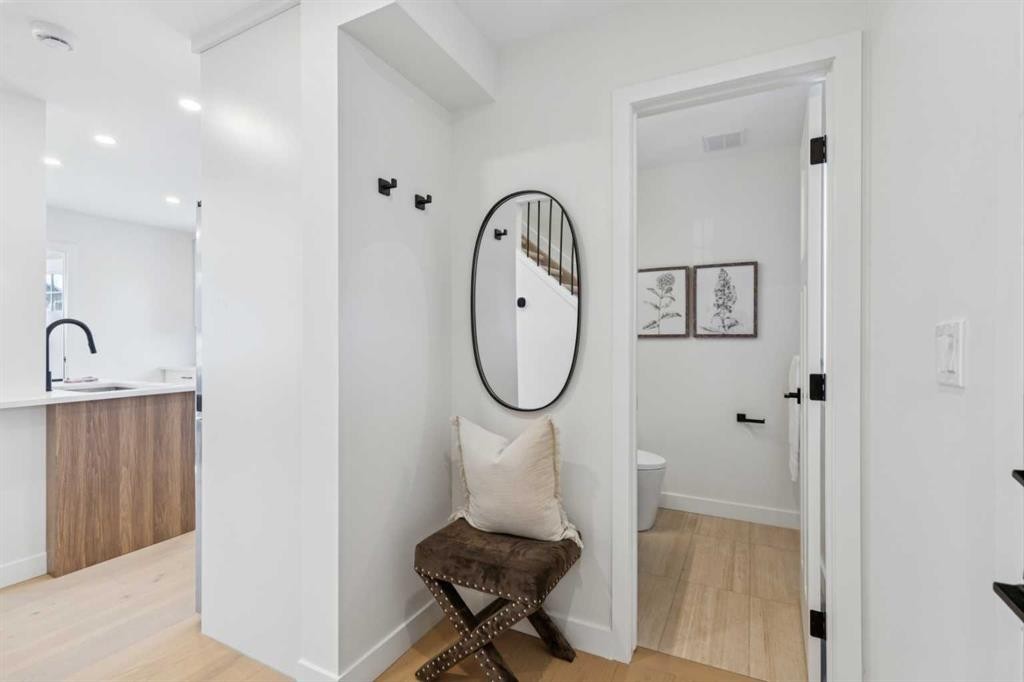 4547 Passchendaele Road Sw, Calgary, AB - Indoor