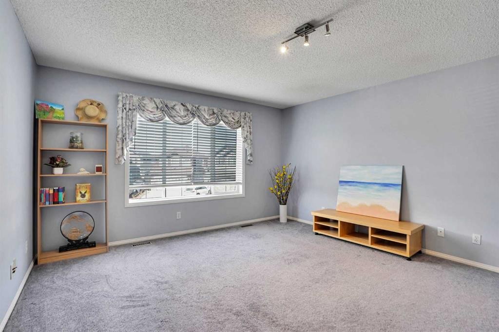 234 Saddlecreek Point Ne, Calgary, AB - Indoor