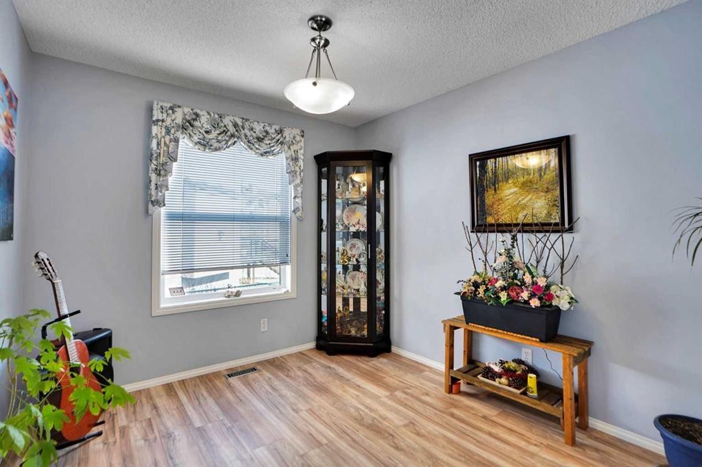 234 Saddlecreek Point Ne, Calgary, AB - Indoor Photo Showing Other Room