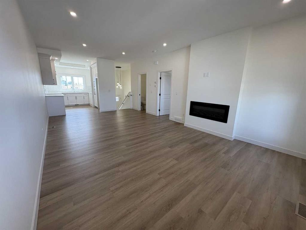 427 Meadowlark Way, Vulcan, AB - Indoor