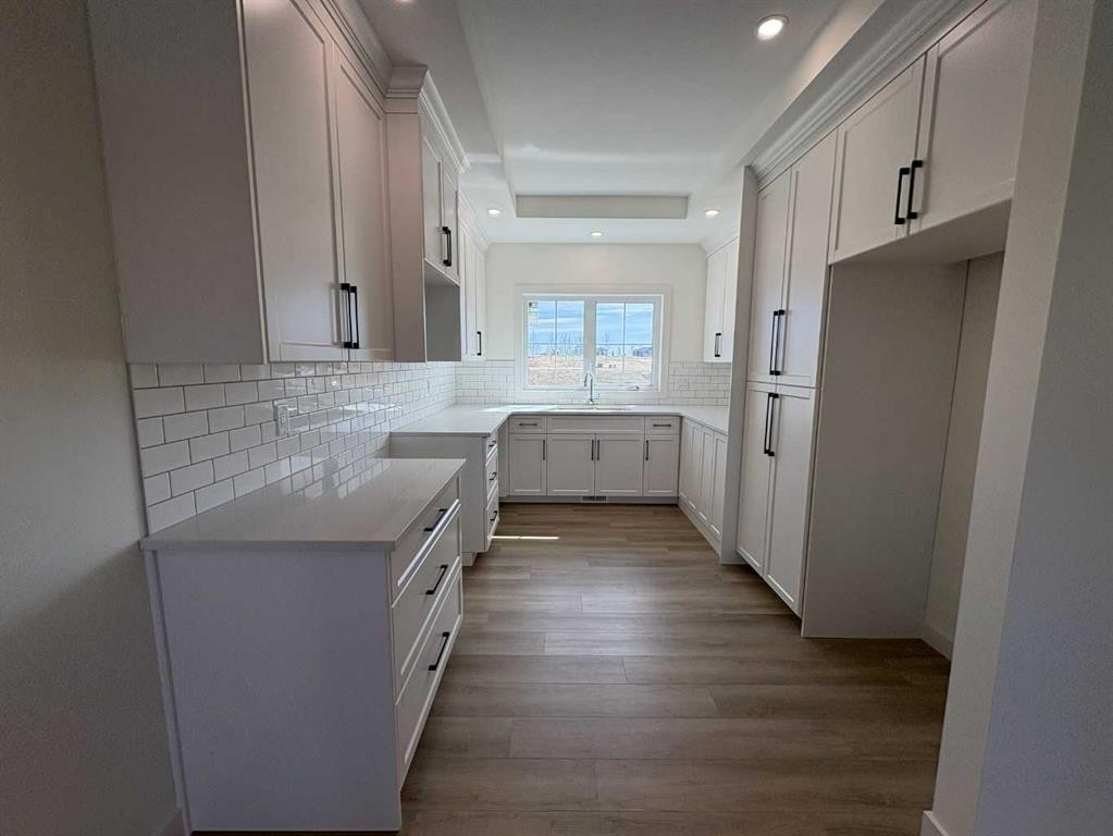 427 Meadowlark Way, Vulcan, AB - Indoor Photo Showing Kitchen