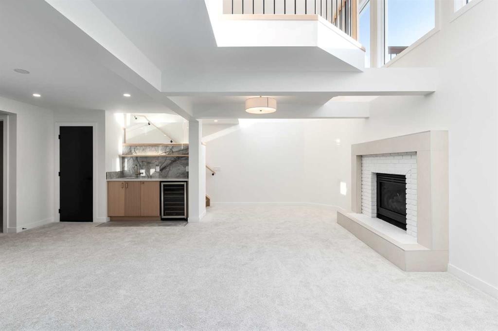 58 Edgevalley Close Nw, Calgary, AB - Indoor With Fireplace