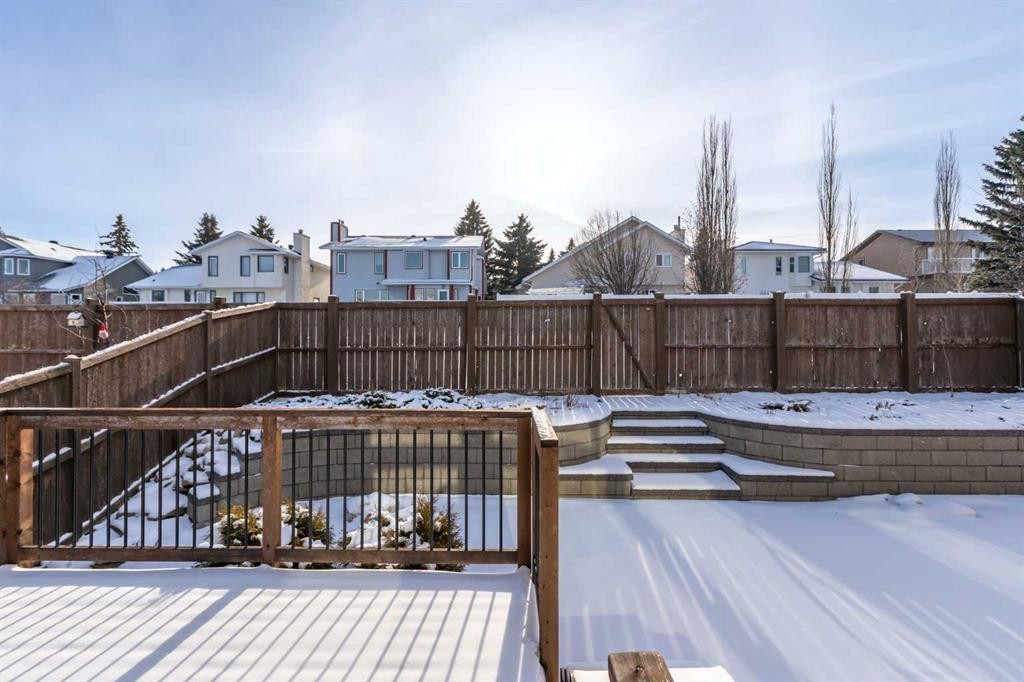 58 Edgevalley Close Nw, Calgary, AB - Outdoor