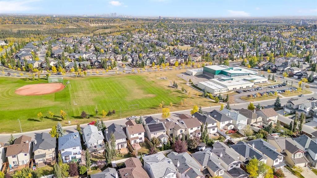 320 Evermeadow Road Sw, Calgary, AB - Outdoor With View