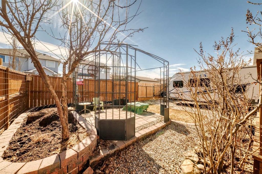 377 Cimarron Boulevard, Okotoks, AB - Outdoor