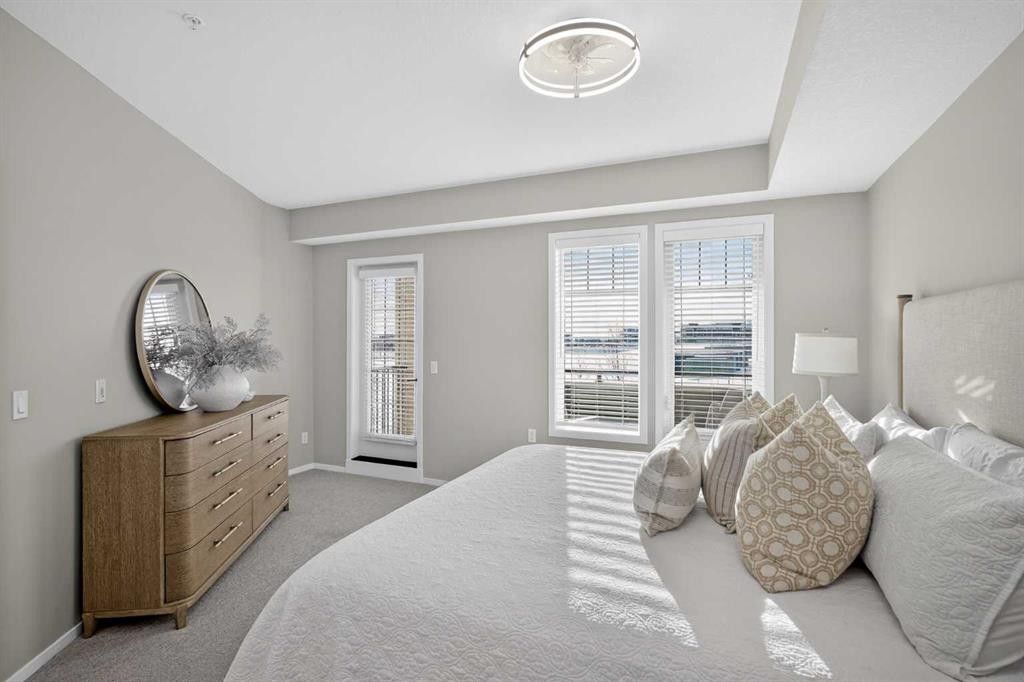 214-140 Mahogany Street Se, Calgary, AB - Indoor Photo Showing Bedroom