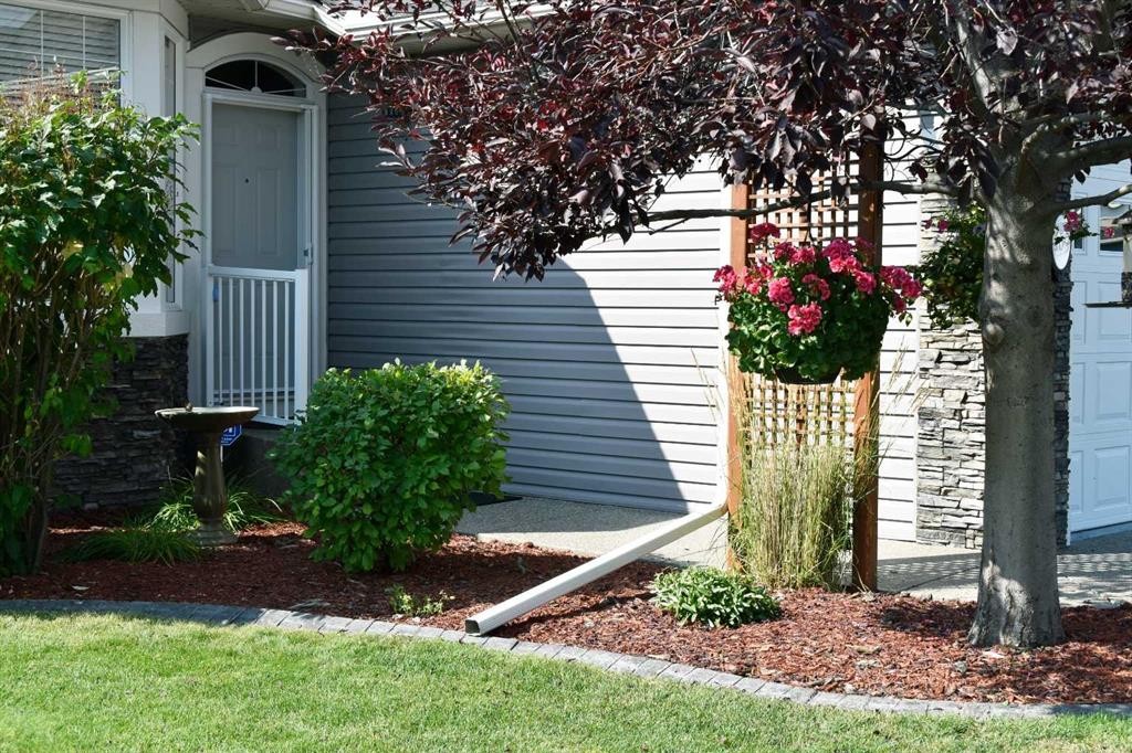 160 Sienna Passage, Chestermere, AB - Outdoor