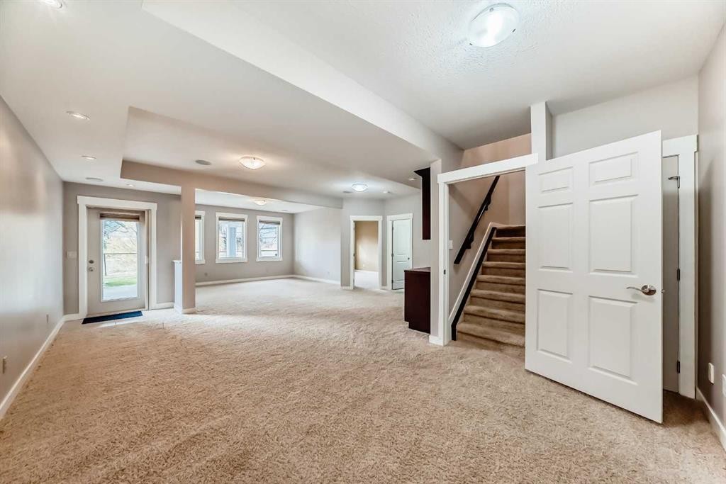 160 Sienna Passage, Chestermere, AB - Indoor Photo Showing Other Room