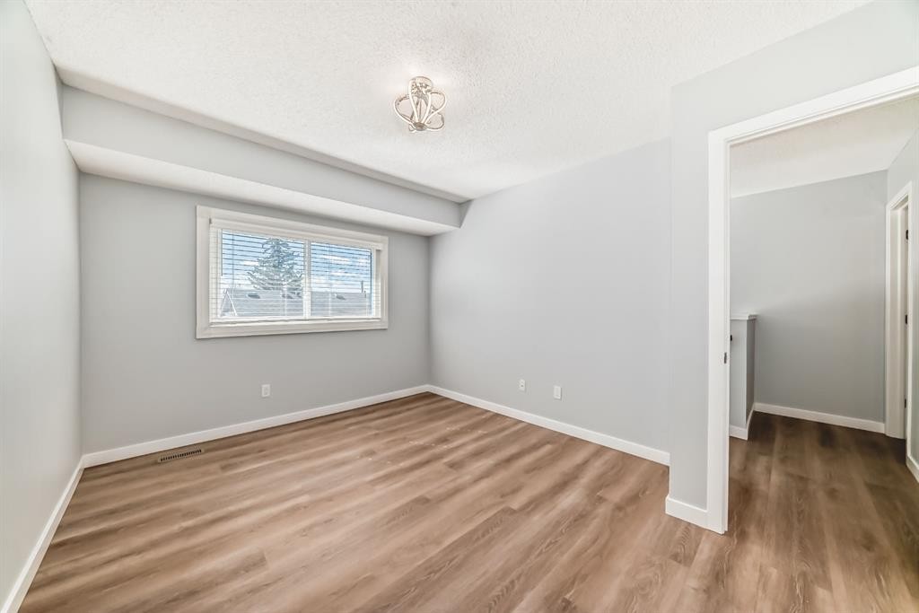 161-6915 Ranchview Drive Nw, Calgary, AB - Indoor Photo Showing Other Room