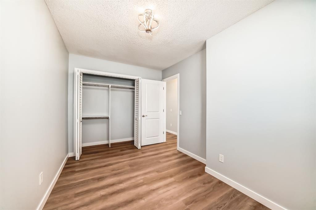 161-6915 Ranchview Drive Nw, Calgary, AB - Indoor Photo Showing Other Room