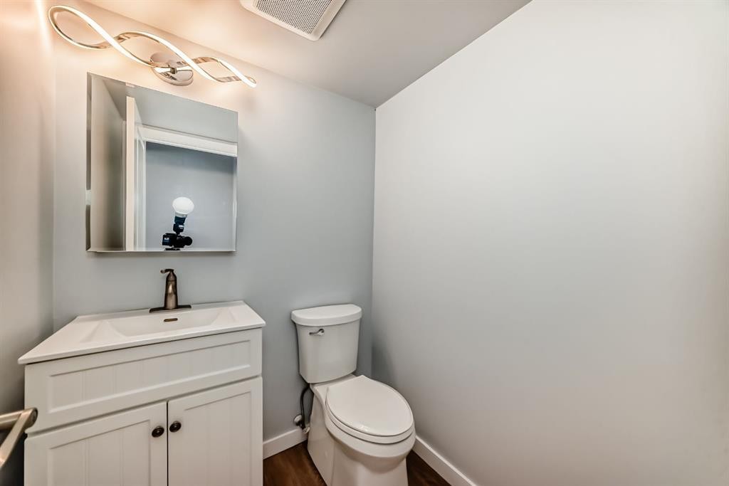 161-6915 Ranchview Drive Nw, Calgary, AB - Indoor Photo Showing Bathroom