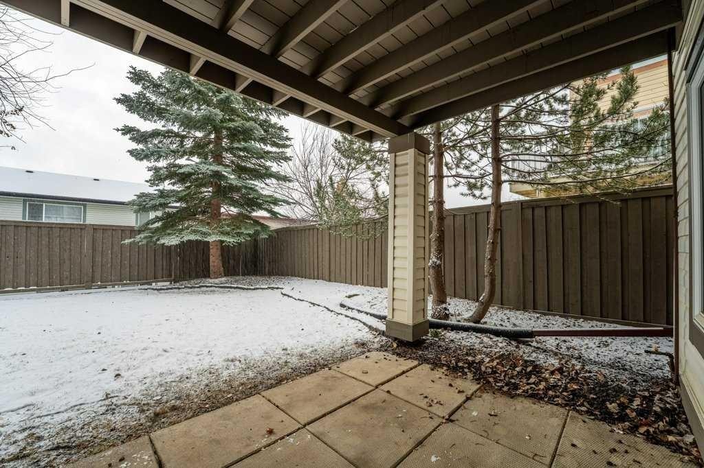 62 Springbluff Boulevard Sw, Calgary, AB - Outdoor