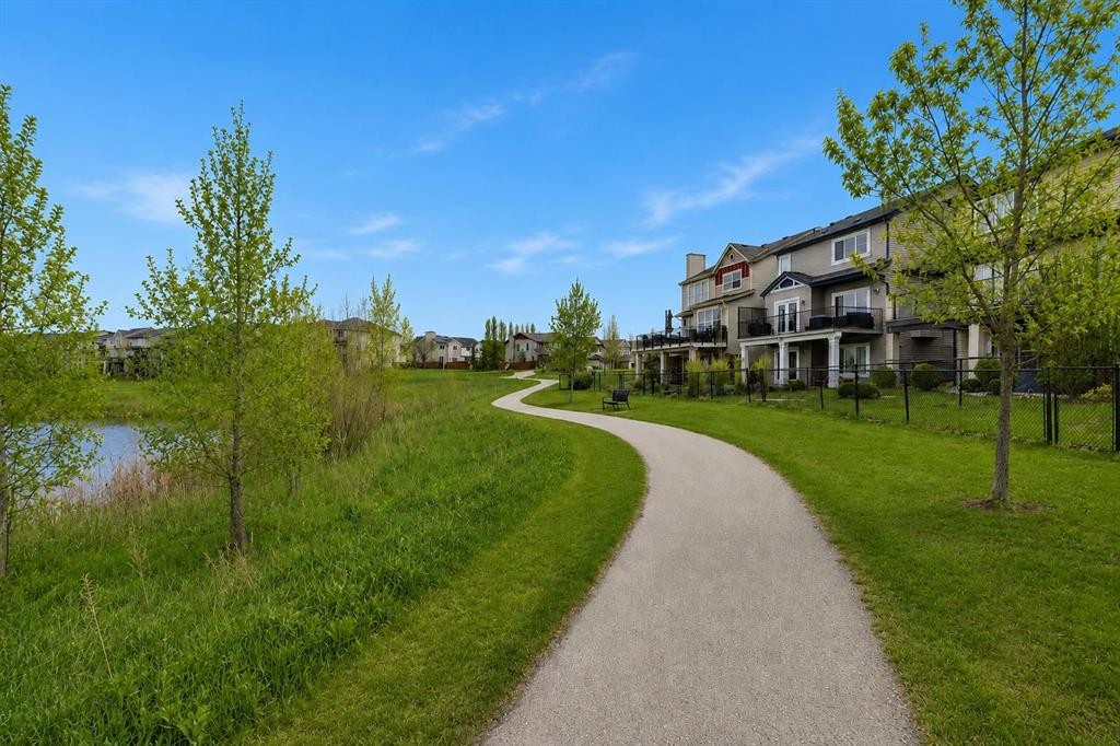 248 Copperpond Circle Se, Calgary, AB - Outdoor