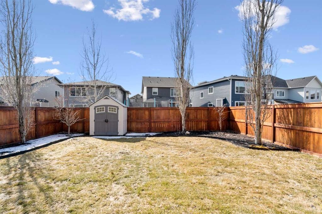 82 Cranbrook Crescent Se, Calgary, AB - Outdoor