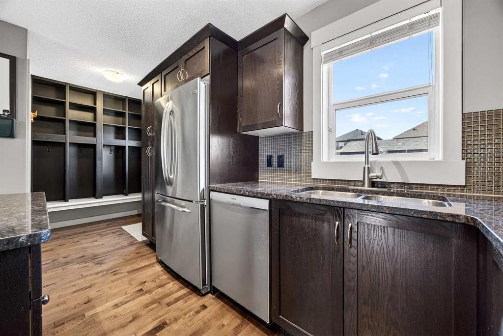 257 Skyview Ranch Drive Ne, Calgary, AB - Indoor Photo Showing Kitchen With Double Sink