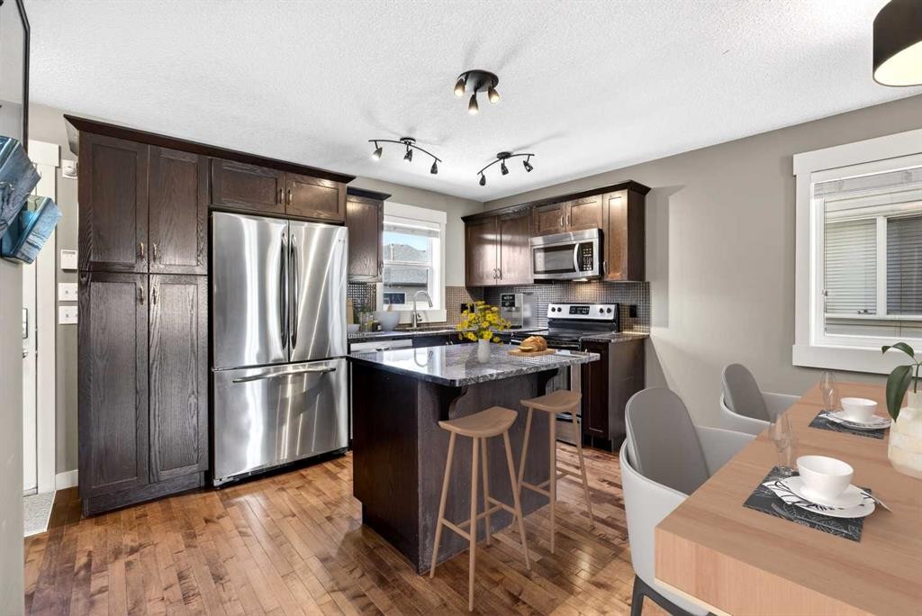 257 Skyview Ranch Drive Ne, Calgary, AB - Indoor Photo Showing Kitchen With Stainless Steel Kitchen With Upgraded Kitchen