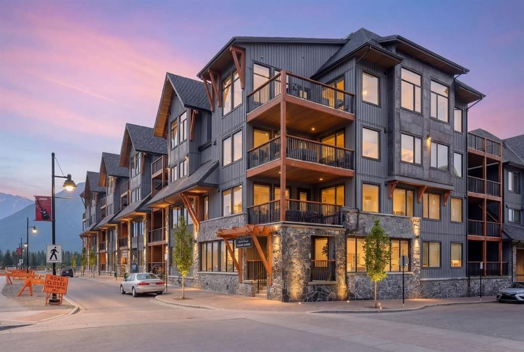 402-1505 Spring Creek Gate, Canmore, AB - Outdoor With Facade