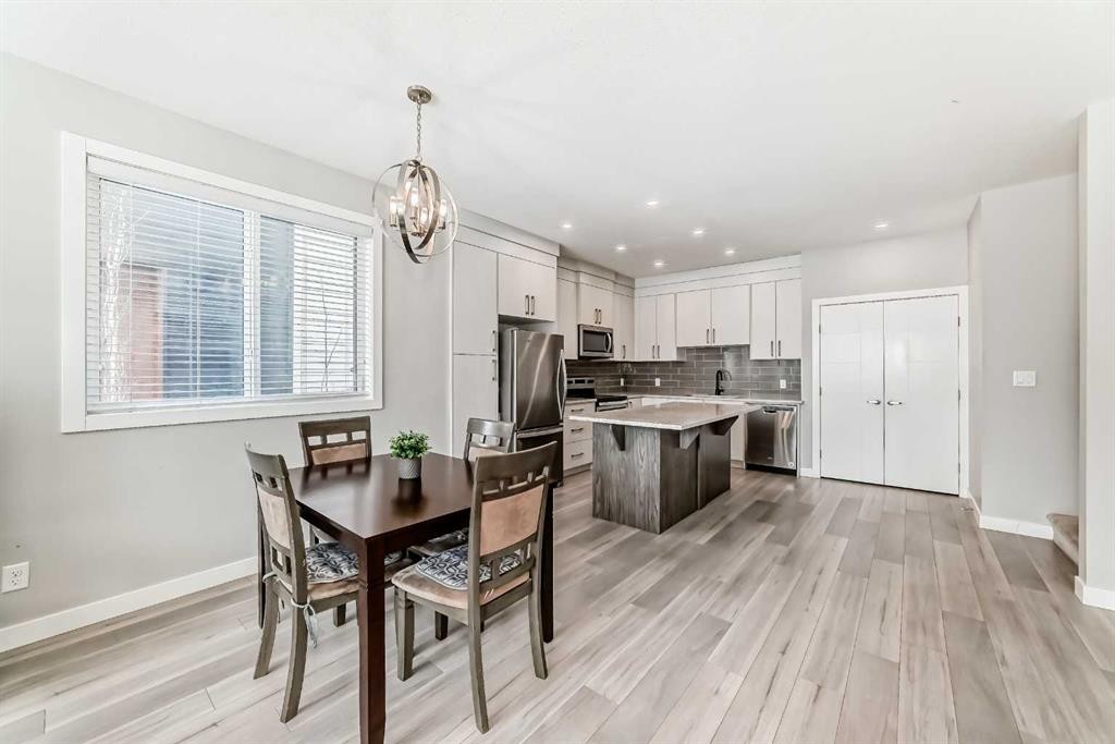 111 Redstone Crescent Ne, Calgary, AB - Indoor