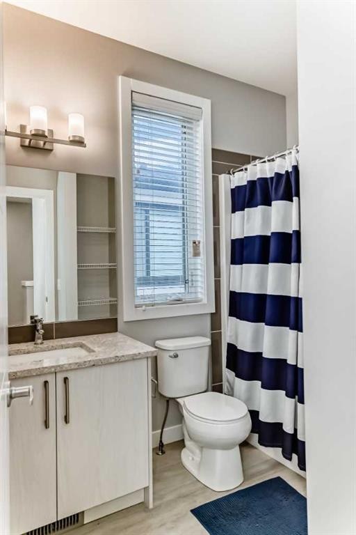 111 Redstone Crescent Ne, Calgary, AB - Indoor Photo Showing Bathroom