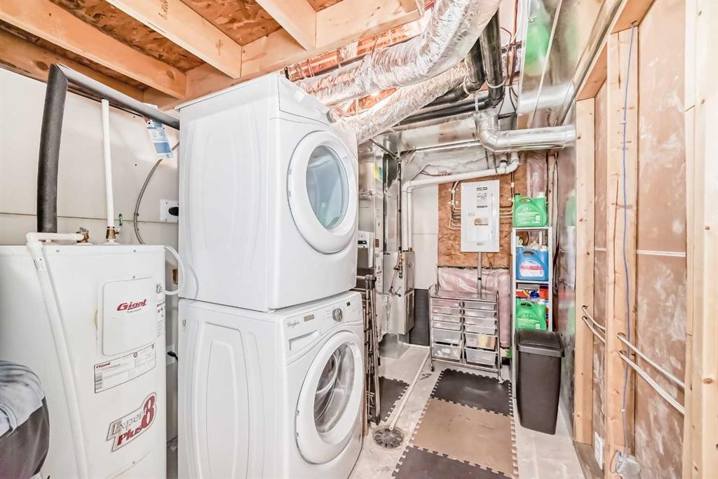 111 Redstone Crescent Ne, Calgary, AB - Indoor Photo Showing Laundry Room