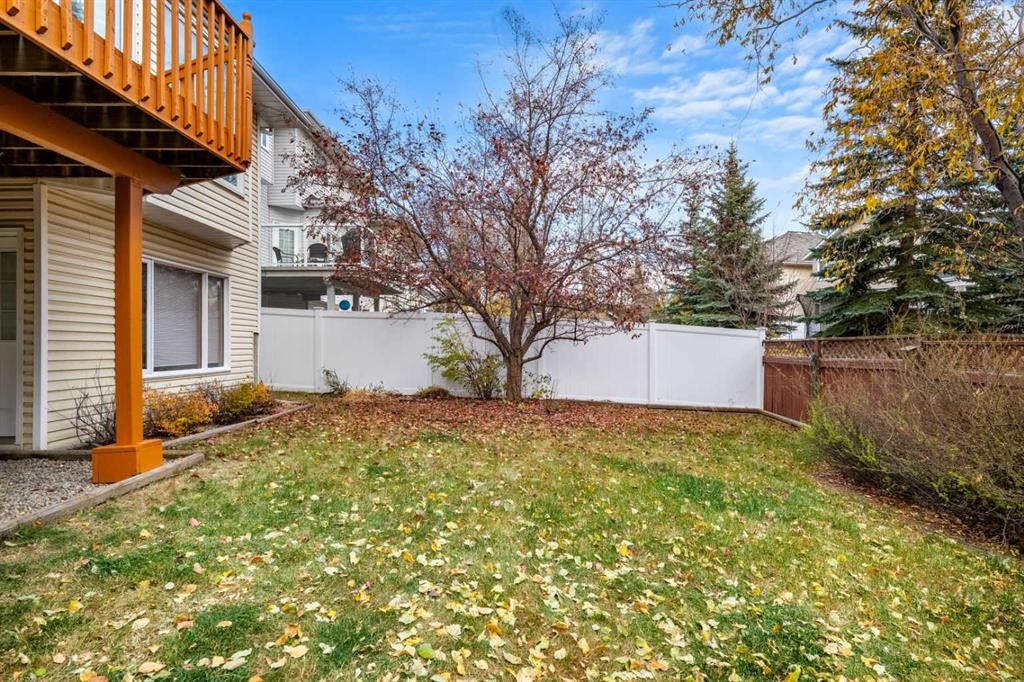 412 Hawkland Place Nw, Calgary, AB - Outdoor