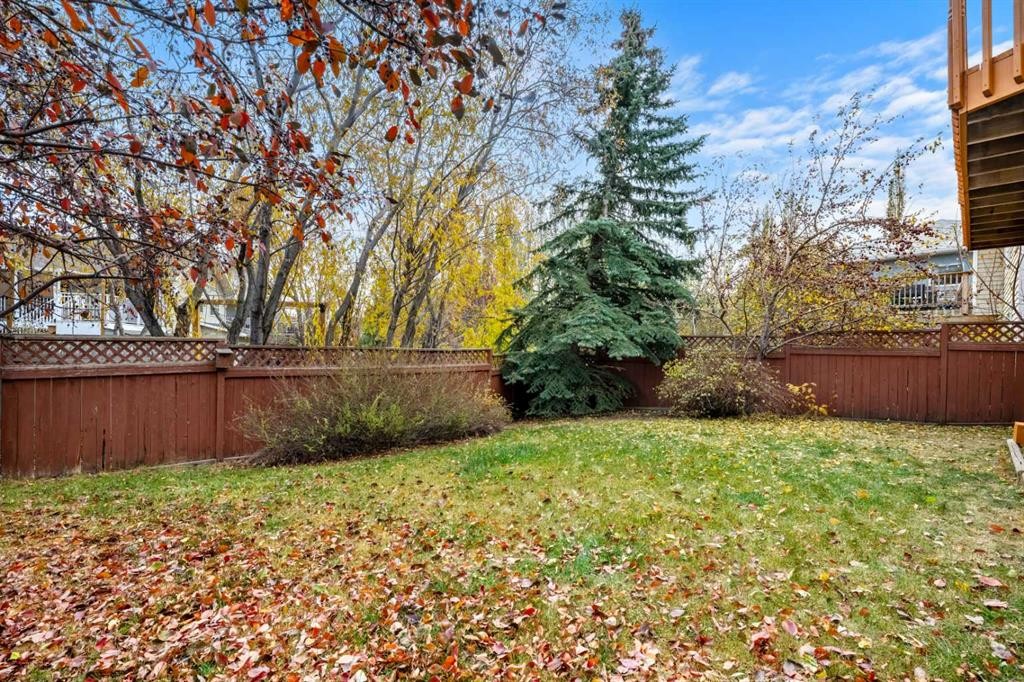 412 Hawkland Place Nw, Calgary, AB - Outdoor