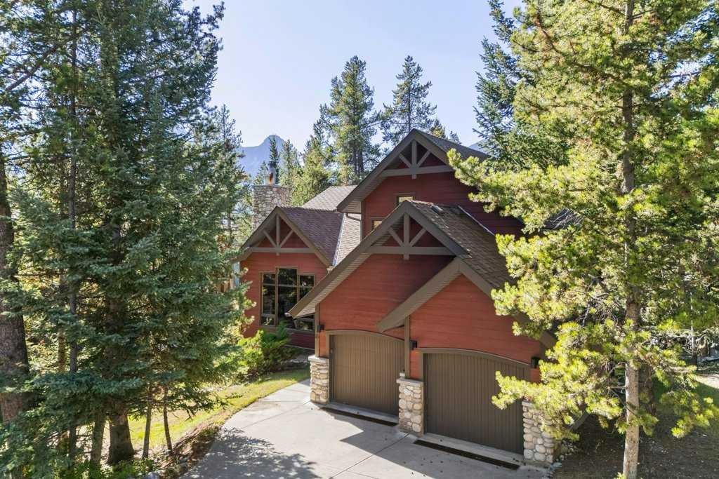 16 Blue Grouse Ridge, Canmore, AB - Outdoor