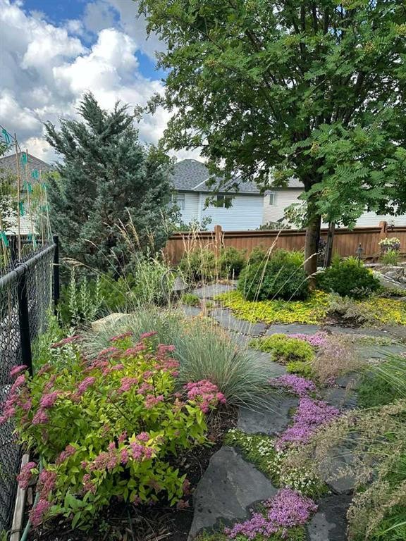 487 Rocky Ridge Drive Nw, Calgary, AB - Outdoor