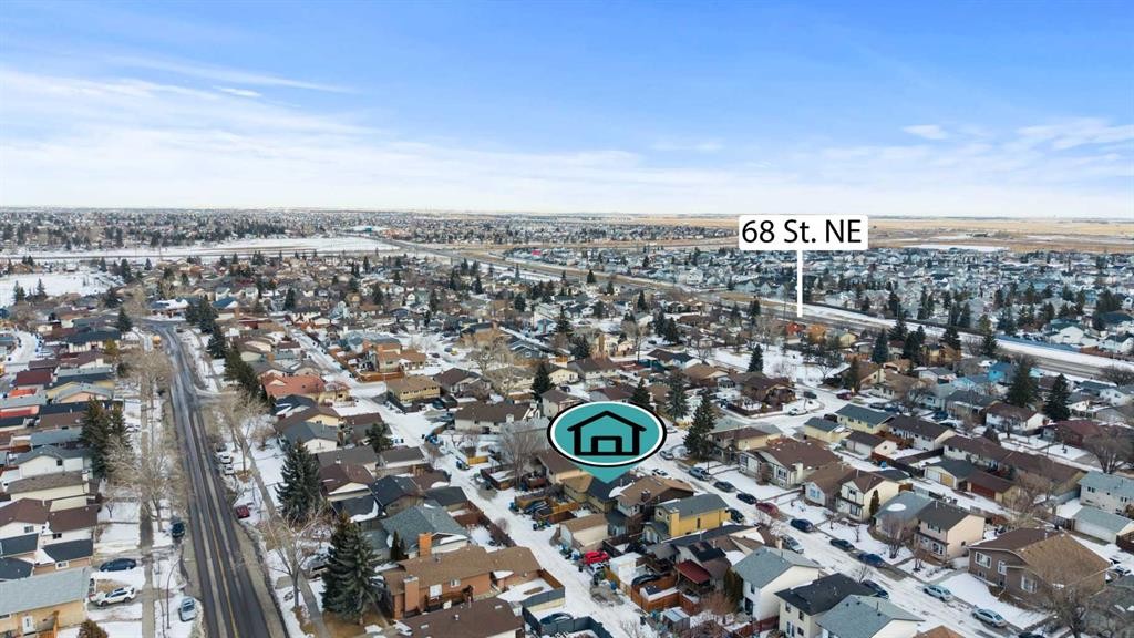 58 Templeson Crescent Ne, Calgary, AB - Outdoor With View