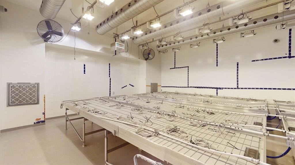 5430 30 Street Se, Calgary, AB