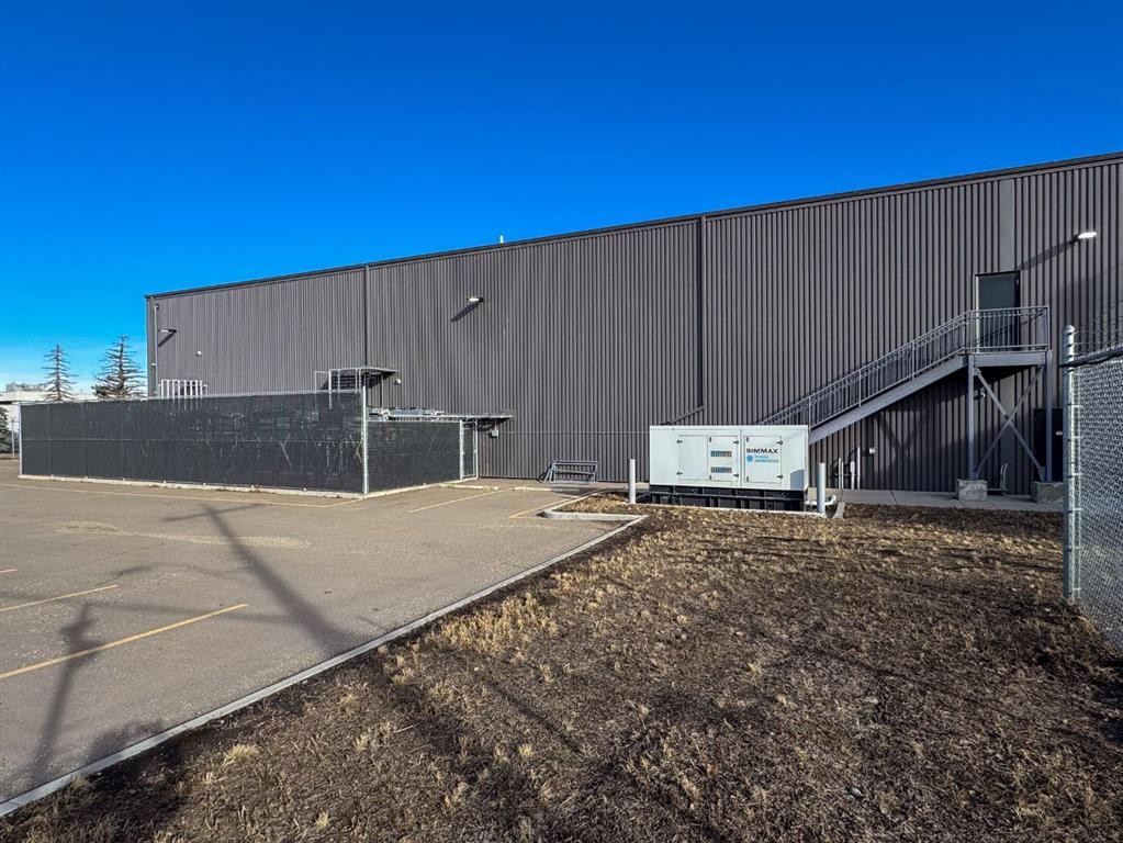 5430 30 Street Se, Calgary, AB