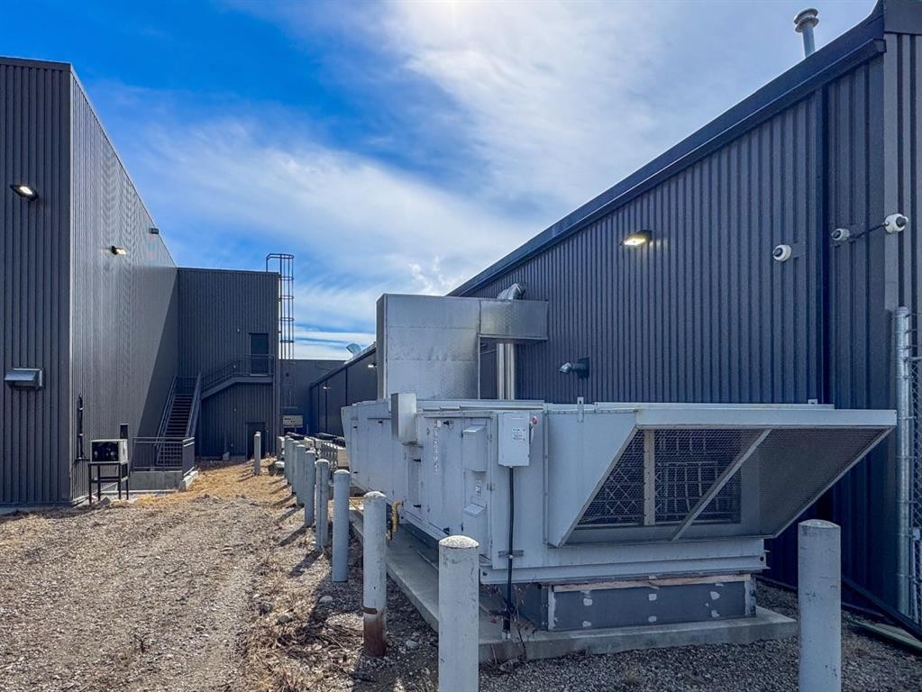 5430 30 Street Se, Calgary, AB