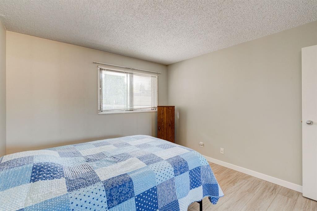 106-659 4 Avenue Ne, Calgary, AB - Indoor Photo Showing Bedroom