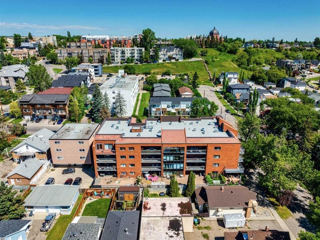 106-659 4 Avenue Ne, Calgary, AB - Outdoor With View