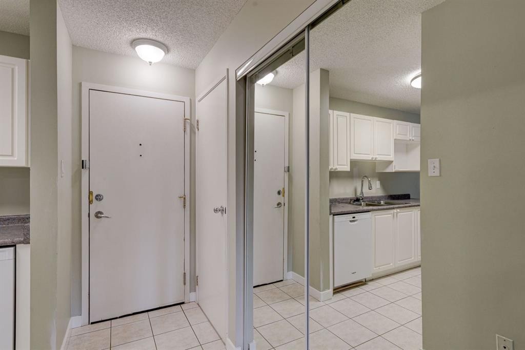 106-659 4 Avenue Ne, Calgary, AB - Indoor