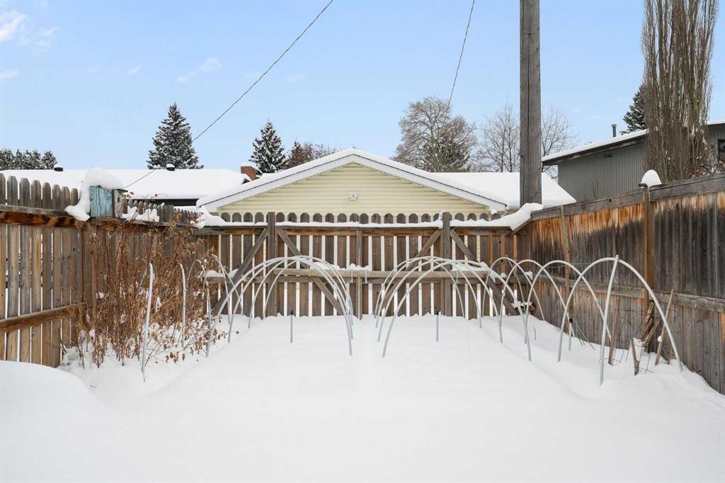 232 Silverview Way Nw, Calgary, AB
