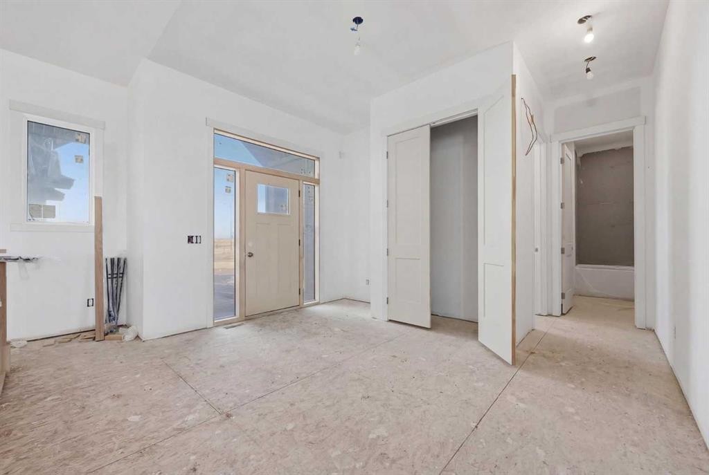 243 Red Tail Ridge Se, High River, AB - Indoor Photo Showing Other Room