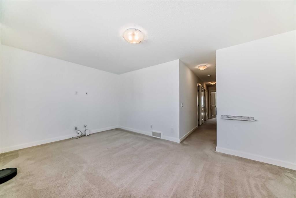 357 Nolanhurst Crescent Nw, Calgary, AB - Indoor Photo Showing Other Room