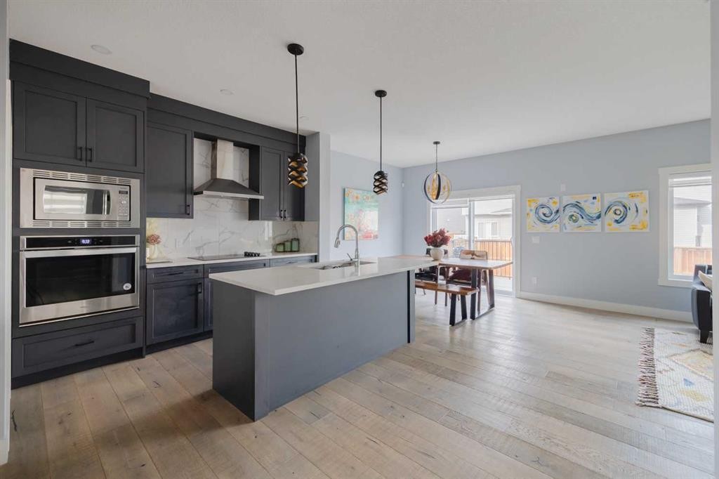 62 Legacy Glen Terrace Se, Calgary, AB - Indoor Photo Showing Kitchen With Upgraded Kitchen